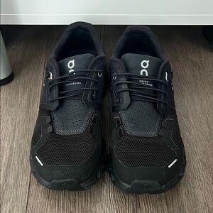 On Running Black Performance Sneakers Women’s Size 6